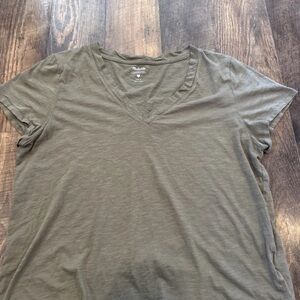 Madewell Khaki V-Neck Short Sleeve Tee